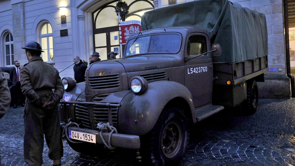 Před 80 lety seskočili výsadkáři s cílem odstranit Heydricha